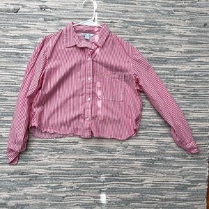 Old Navy Cropped Button down circa 2025